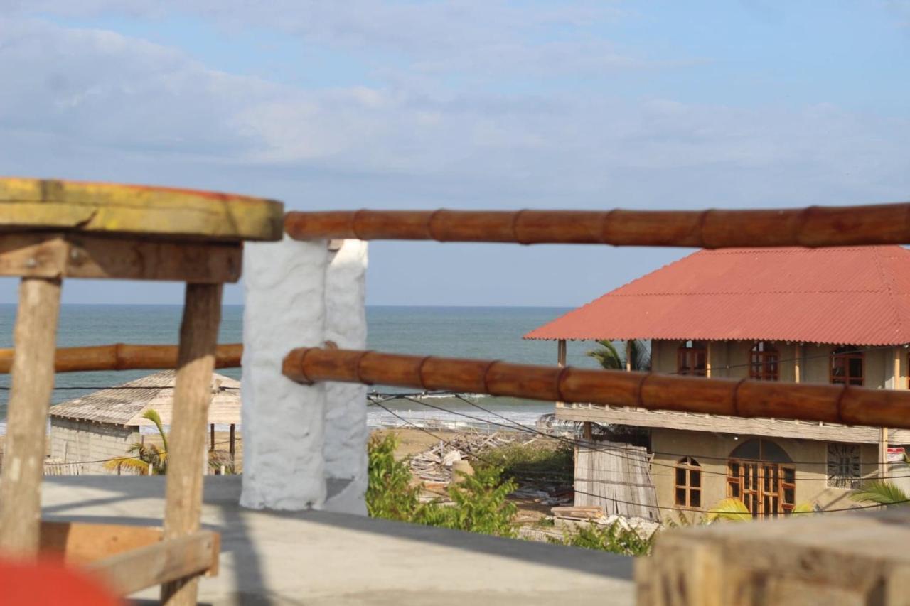 Hostal Puerto Engabao "El Surf Shelter" Екстер'єр фото