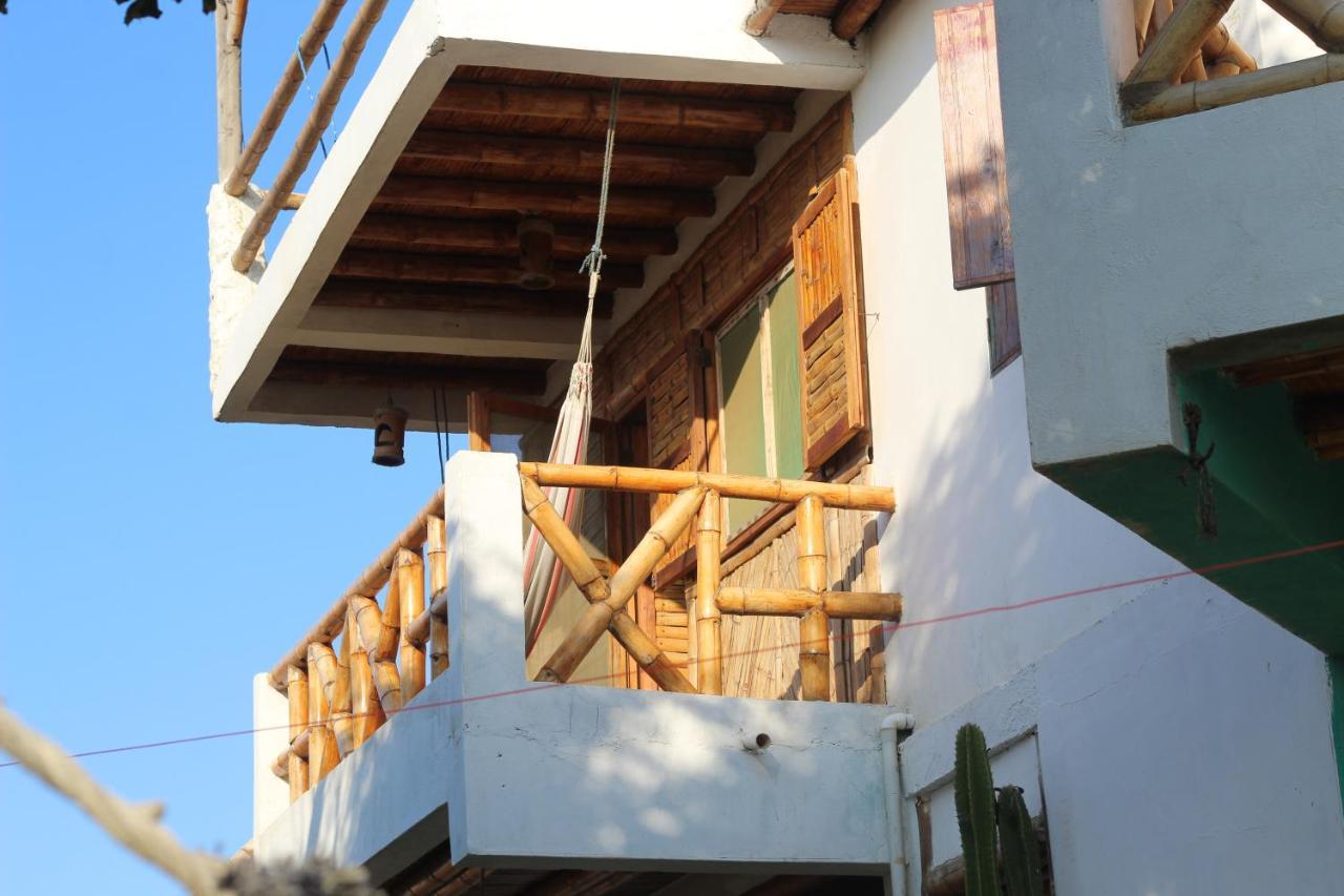 Hostal Puerto Engabao "El Surf Shelter" Номер фото