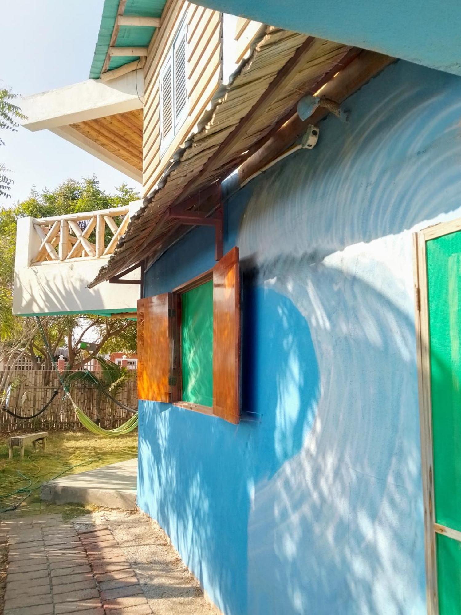 Hostal Puerto Engabao "El Surf Shelter" Екстер'єр фото
