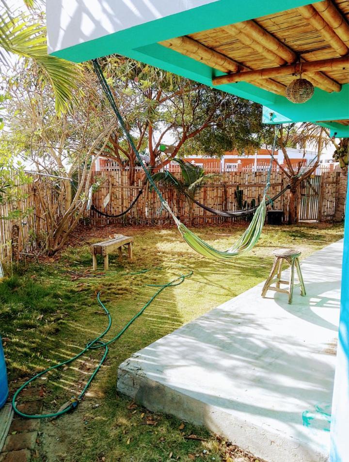 Hostal Puerto Engabao "El Surf Shelter" Екстер'єр фото