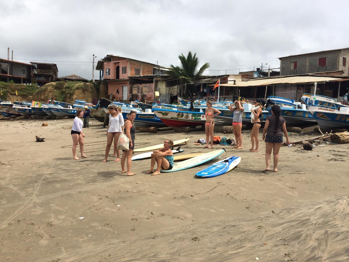 Hostal Puerto Engabao "El Surf Shelter" Екстер'єр фото