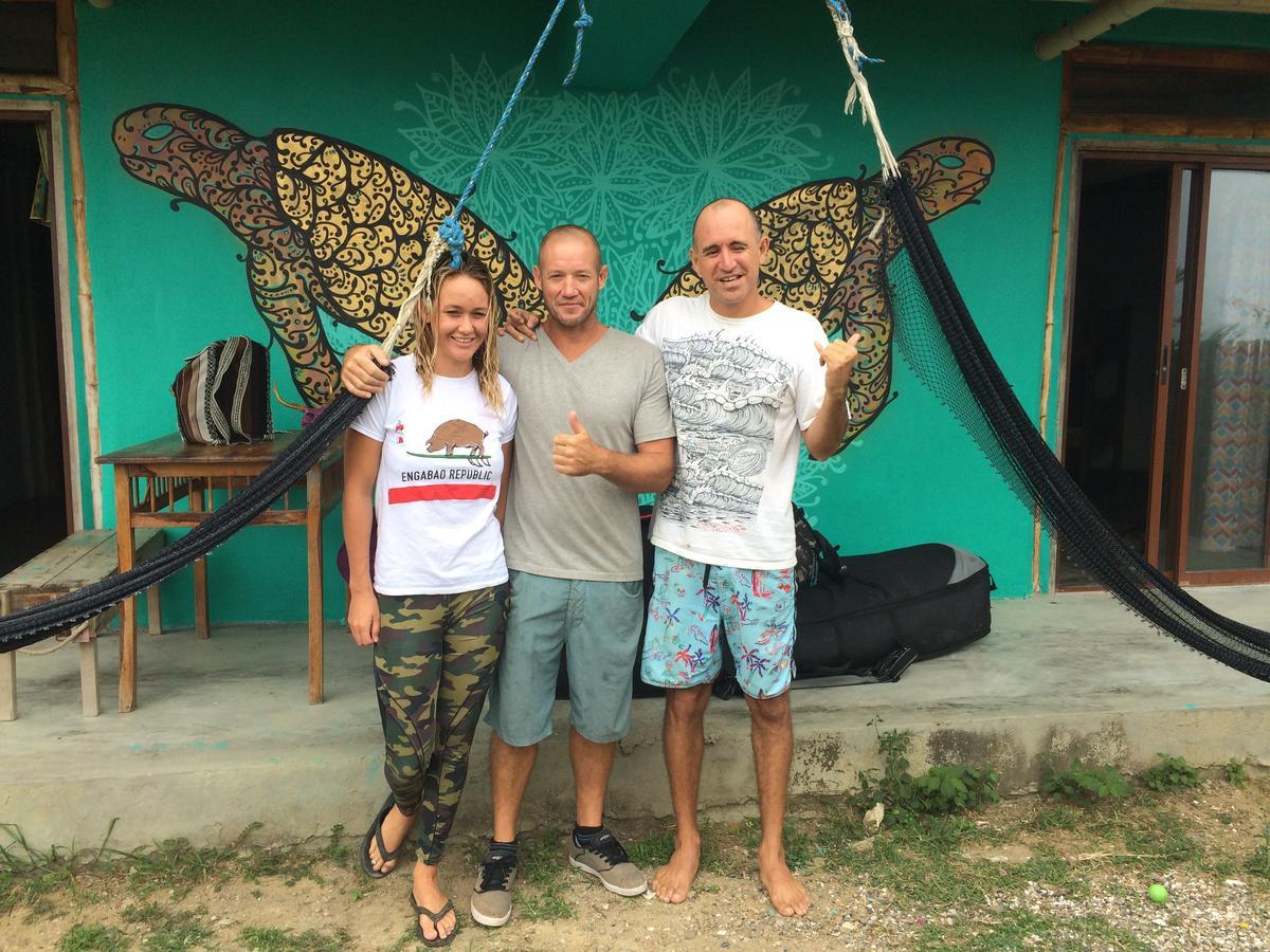 Hostal Puerto Engabao "El Surf Shelter" Екстер'єр фото