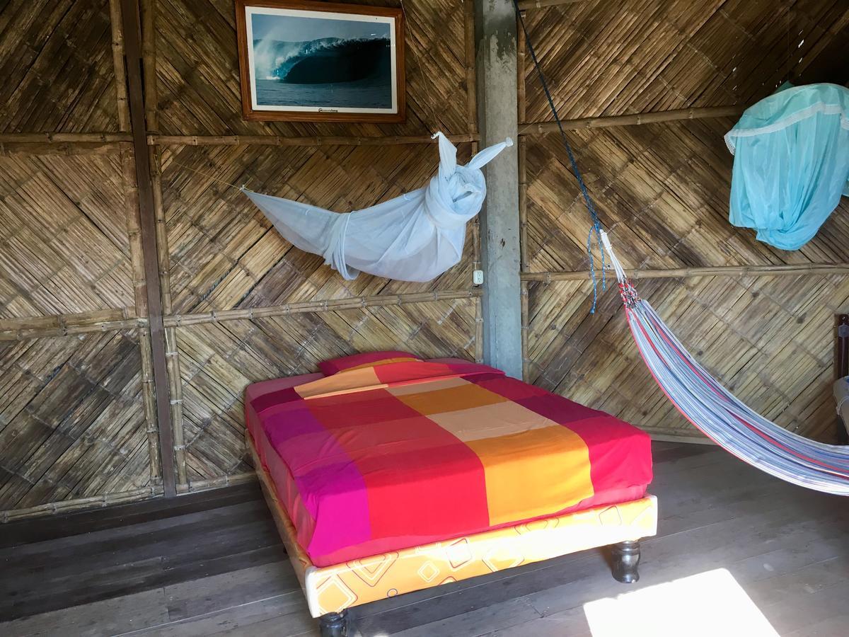 Hostal Puerto Engabao "El Surf Shelter" Екстер'єр фото